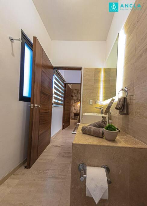 Ancla Baja Living Condominio Nuevo Con Vista 4 라파스 외부 사진
